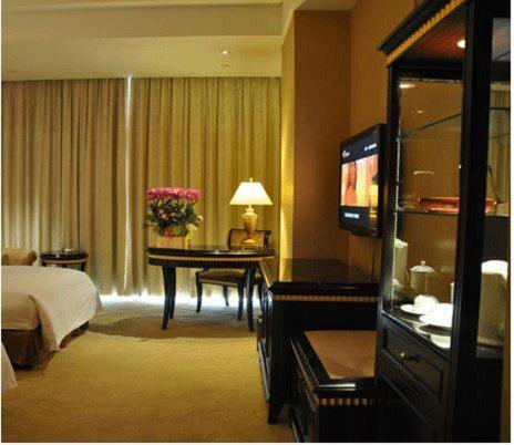 Forla Hotel Дунгуань Экстерьер фото